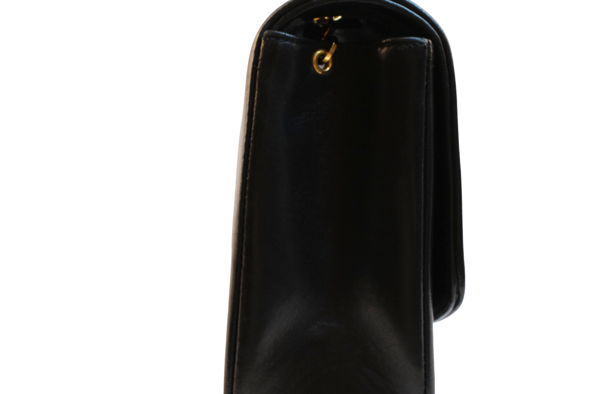 Chanel Diana Medium